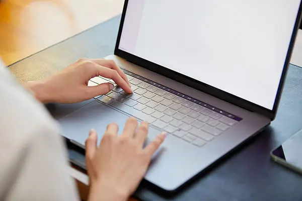 越南境外自助游旅游必备