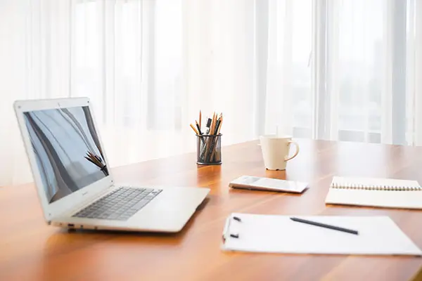 抖音到处旅游的情侣视频